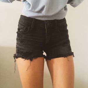 🖤American Eagle Black Frayed Shorts🖤 GOOD DEAL!